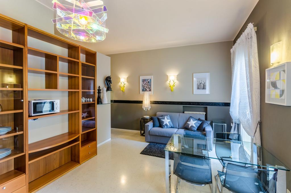 Duomo Guesthouse Пиаченца Стая снимка